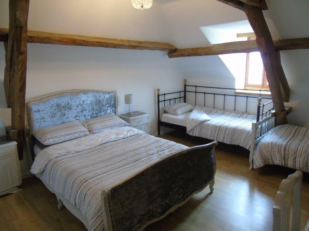 Puy Larousse Farm House Bed & Breakfast Linards Exterior photo